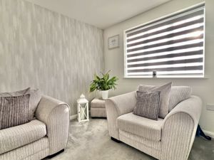 Living Room- click for photo gallery